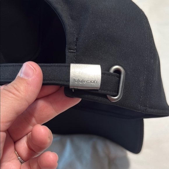 lululemon Disney Hat Size L/XL SOLD OUT Online - Picture 5 of 5